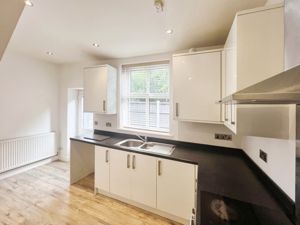 Kitchen- click for photo gallery